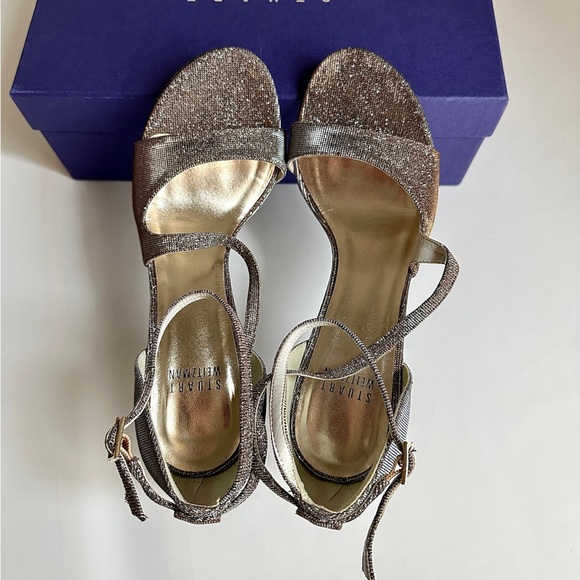 ✨STUART WEITZMAN Vixen Glitter Metallic Woven Strappy Sandals Pyrite Size 6.5 - Picture 9 of 16